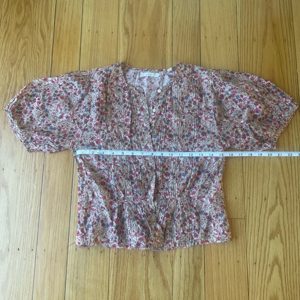 Doen Floral Pintuck Button-Front Blouse in Pink and Cream